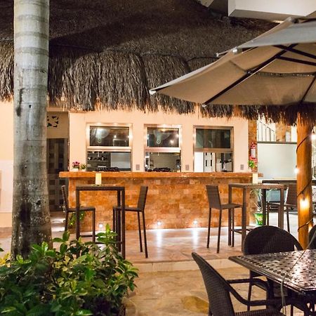 Alamos Inn Hotel Con Jacuzzi Y Piscina Cancun Ngoại thất bức ảnh