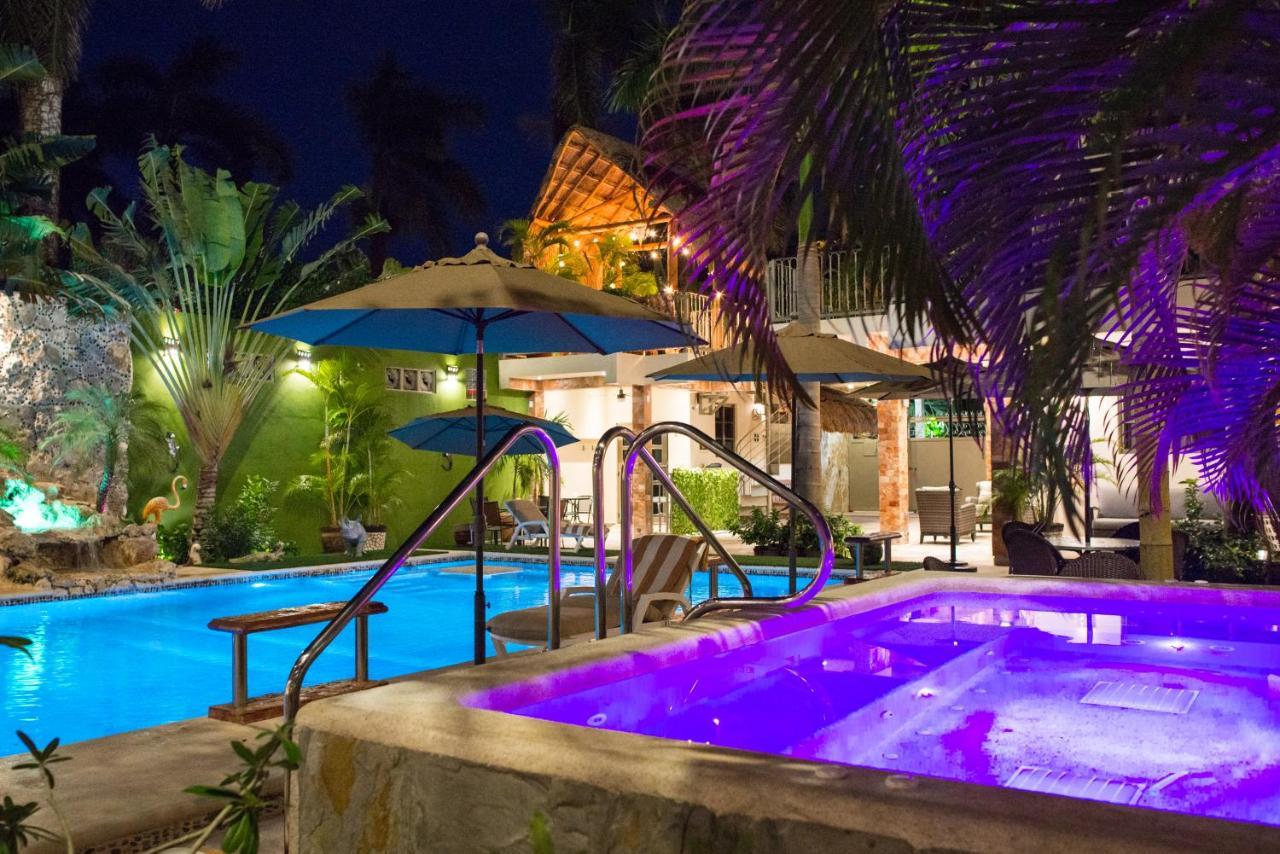 Alamos Inn Hotel Con Jacuzzi Y Piscina Cancun Ngoại thất bức ảnh