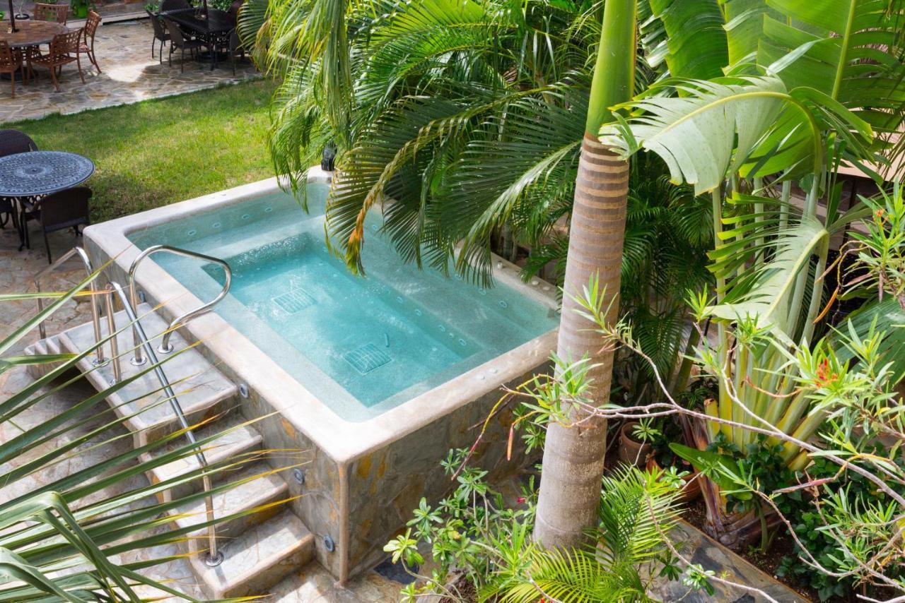 Alamos Inn Hotel Con Jacuzzi Y Piscina Cancun Ngoại thất bức ảnh